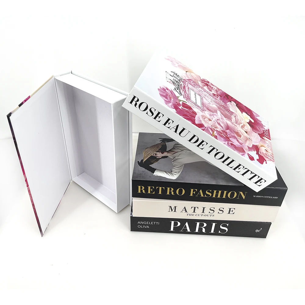 Open Luxury Fashion Decorative Fake Book Simulation Book Box Photography Coffee Table Model Room Hotel Villa Home Decor Ornament