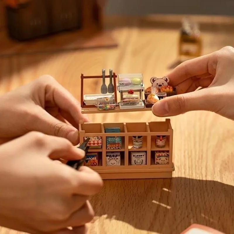 DIY Miniature Bakery House ชุดไม้ 3D ปริศนาของเล่นบล็อกอาคาร Bekaa Little House ชุดของขวัญส่งฝุ่นสีกล่องใหม่