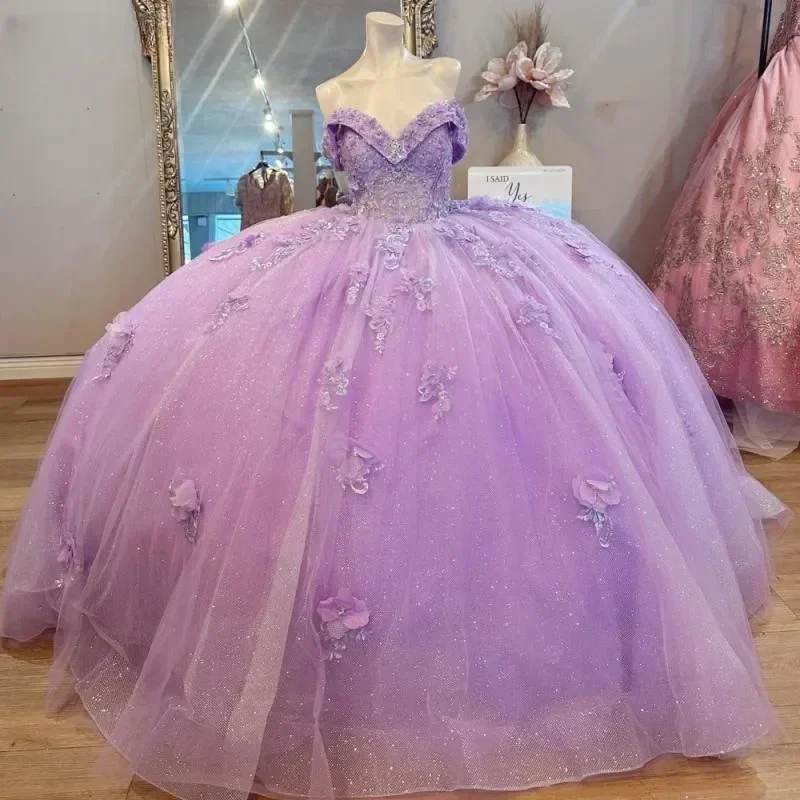 Glänzende lavendelfarbene lila Quinceanera-Kleider mit Blumenapplikationen, herzförmiger Tüll, trägerloses Ballkleid, Korsett, süßes Vestido de 15 Jahre