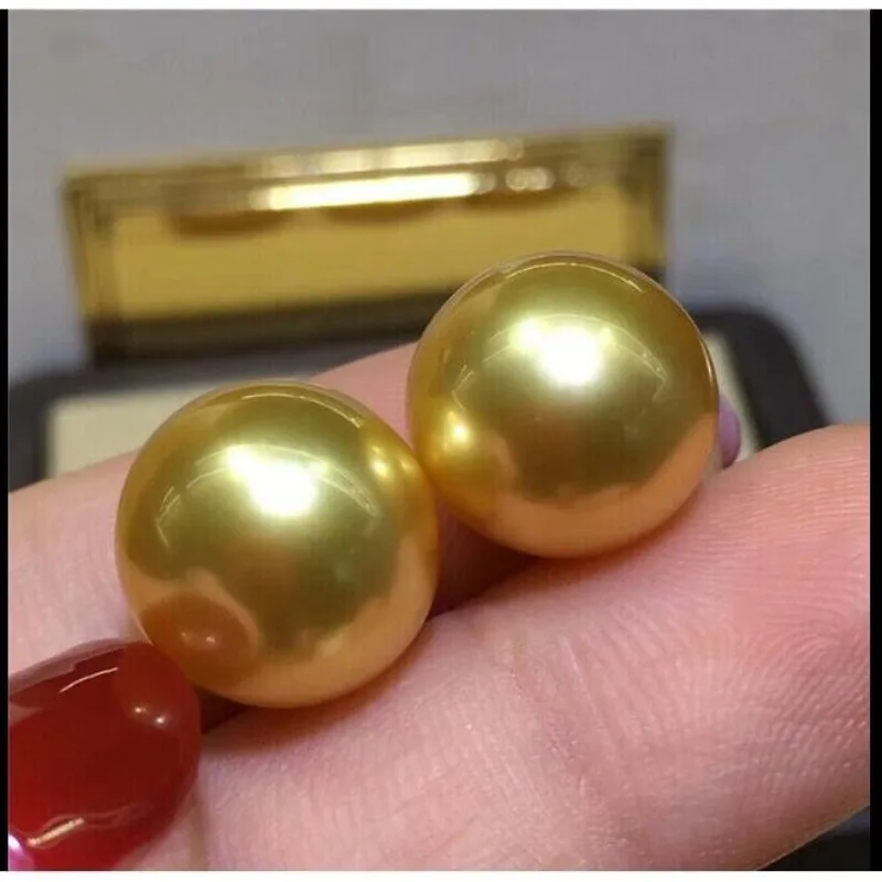 

Huge AAAA 11-12mm Natural Round Yellow Gold South Sea Round Women Pearl Earrings 14K Gold -