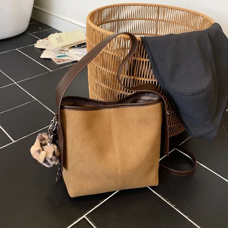 

Ретро сумка подмышки Ниша с леопардовым принтом Новая сумка-ведро через плечо Большая вместительная сумка-тоут Широкий плечевой ремень Свободный