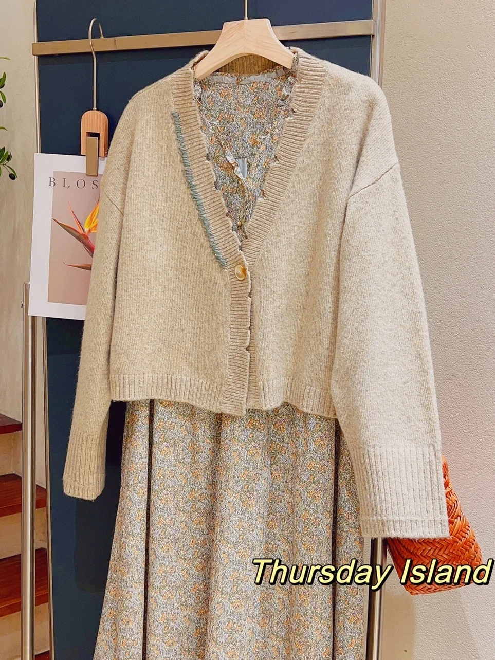 Elegant Long Floral Print Dress Women's New 25 Island Fairy Style Dress Korean Origin Loose Fit Casual Wear Long Sleeve