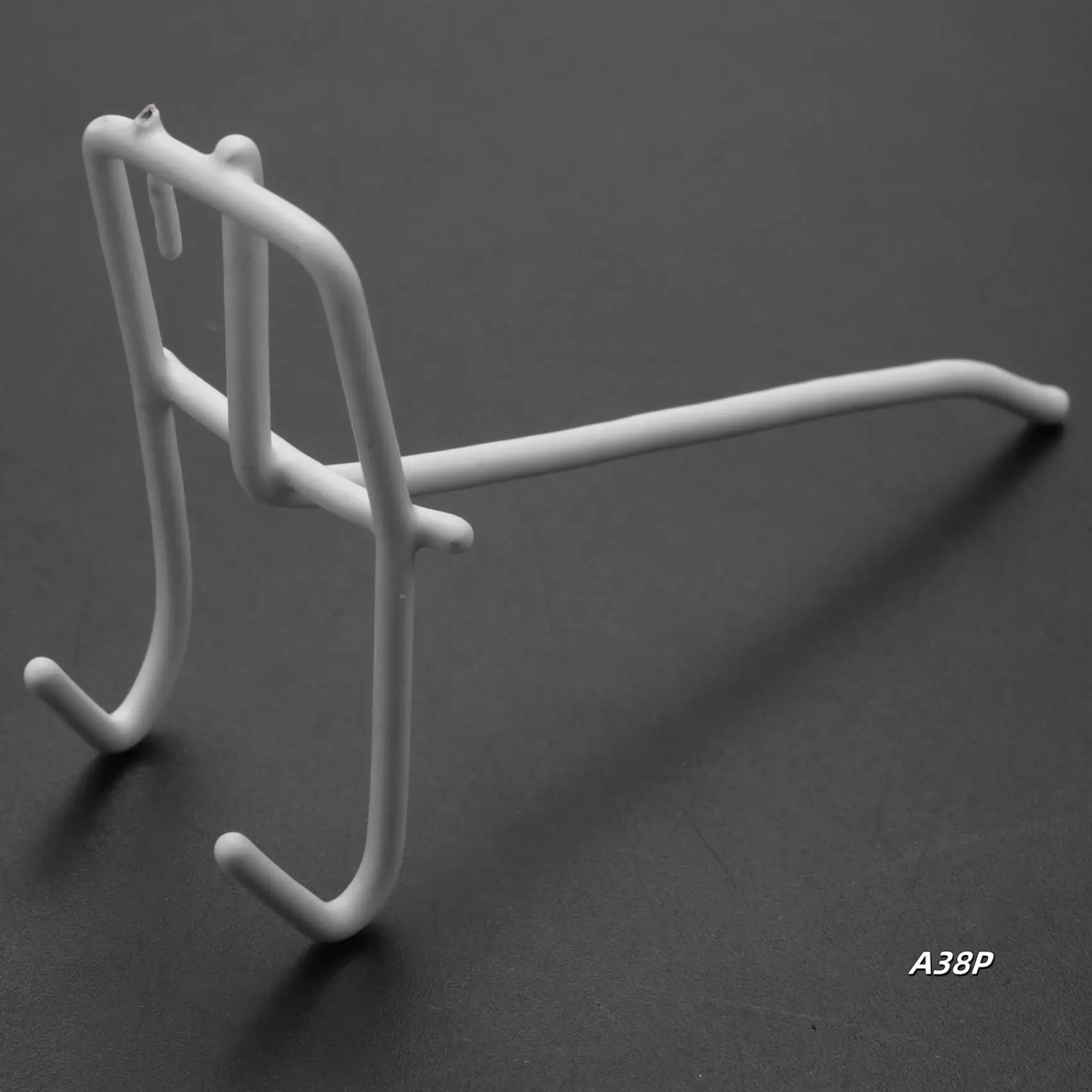 

50 Pcs 3.9Inch Long White Metal Store Grid Wall Bracket Display Hooks