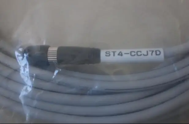 ST4-CCJ7D  new connect cable