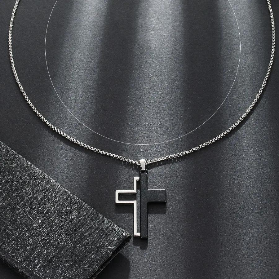 1 black and white glossy cross necklace for men\'s trendy sweatshirt, long necklace, European and American design accessories