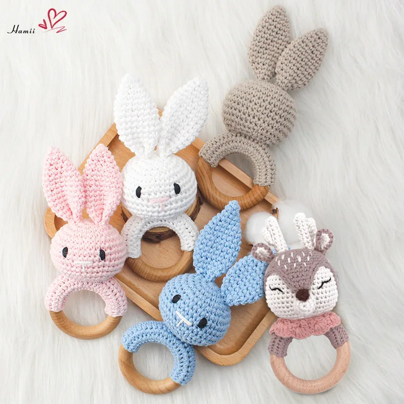 1PC Baby Rattles Cute Cartoon Bunny Crochet Rattle Toy Wood Ring Baby Teether Rodent Baby Gym Mobile Rattles Newborn Rattle Toys