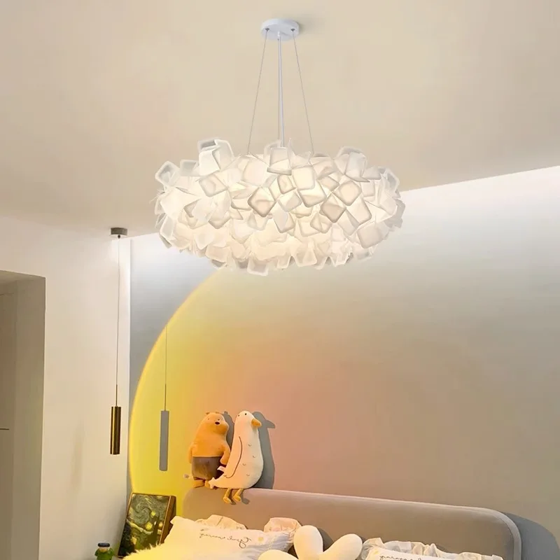 

Full spectrum eye protection bedroom chandelier warm romantic Nordic ins girl room light restaurant