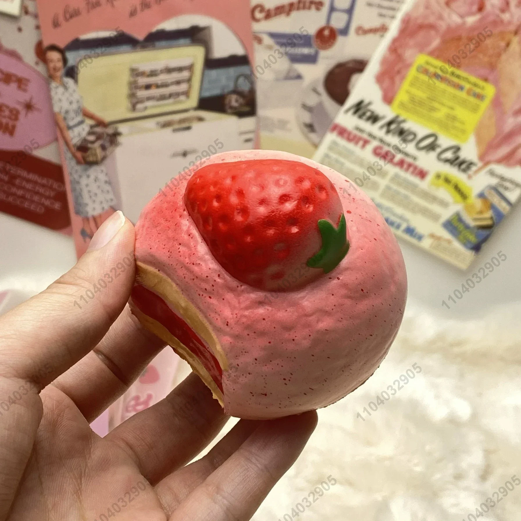 Strawberry Lava Pie Squishy Slow Rising Strawberry Lava Cake Slow Rebound Squeeze Toy Hand Relax Stress Release Gift Toy