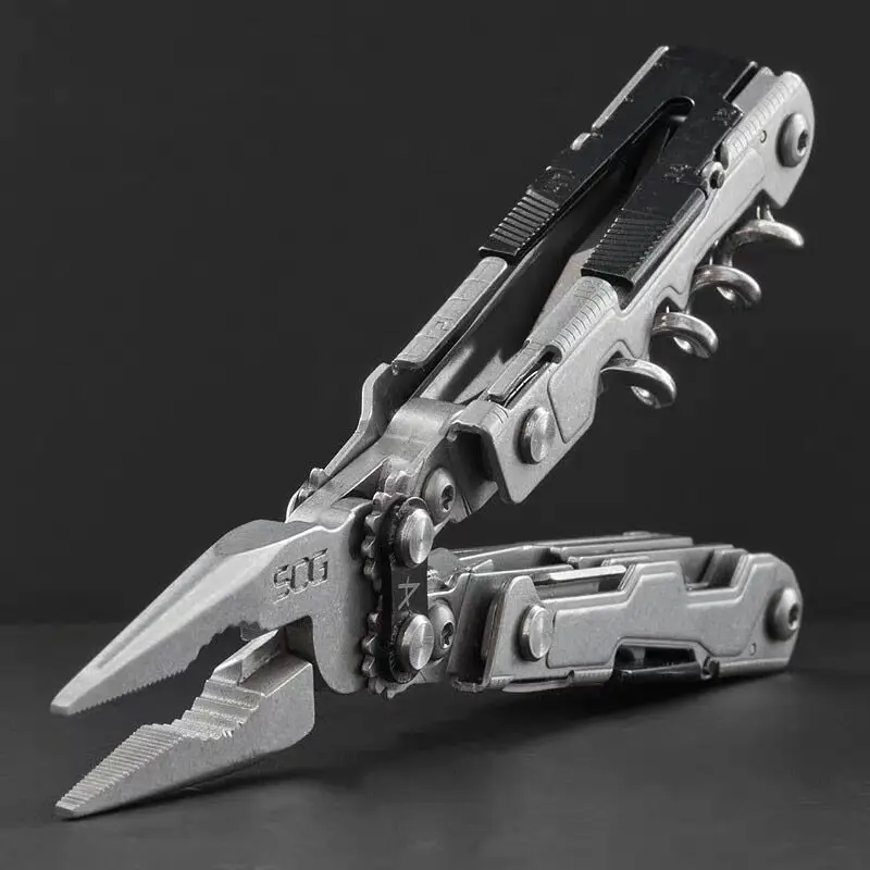 Multi functional outdoor tool mini portable folding EDC tool pliers keychain portable pliers