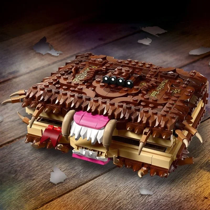 Chomping Monster Book of Monsters Modelbouwsteenset 76449, compatibel met Legoed-deeltjes, geschikt voor kerstcadeaus