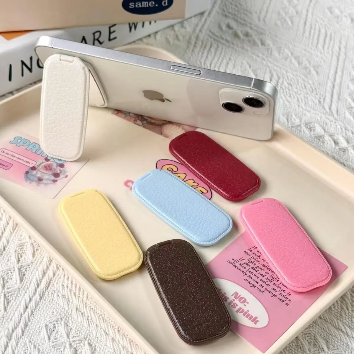 

2026 New Leather Pattern Folding Mini Makeup Mirror Adhesive Phone Stand Horizontal Vertical Dual-use Portable Desktop Support