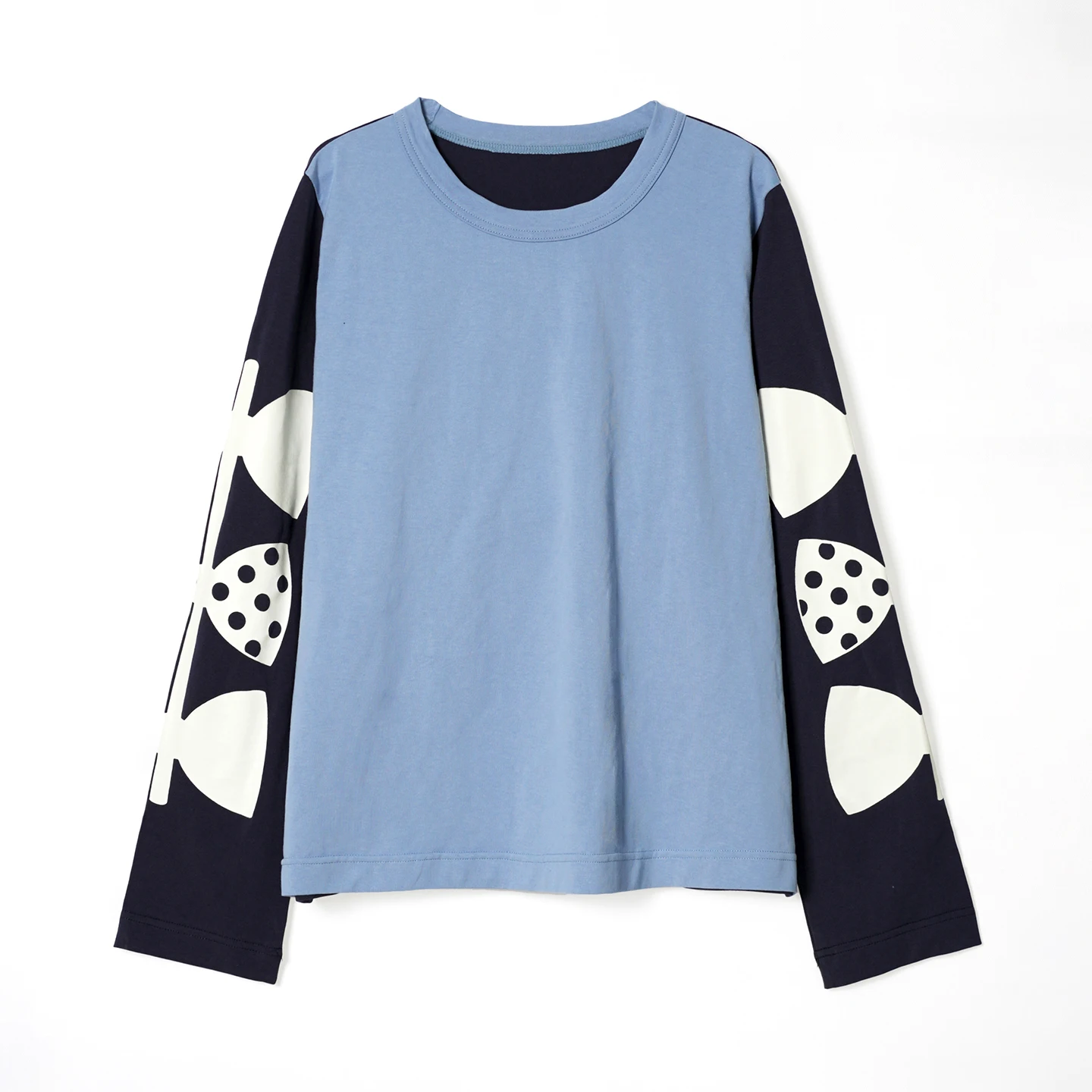 

IMAKOKONI Women's Light Blue Long Sleeve T-Shirt Navy Blue Sleeves White Polka Dot Print Crew Neck Casual Top 265399