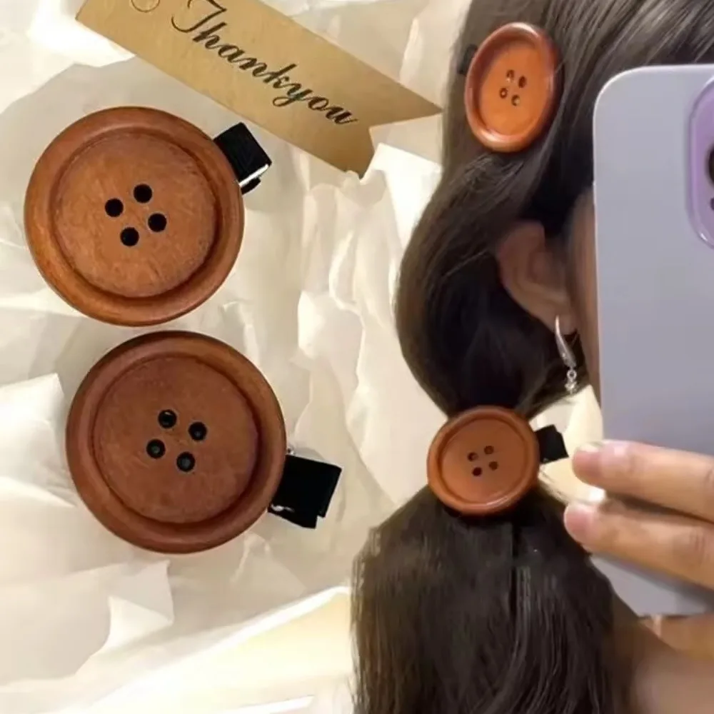 Retro Wood+Alloy Button Hair Clip Fashion Styling Brown Sweet Barrette Sweet Style Headdress Women Girls
