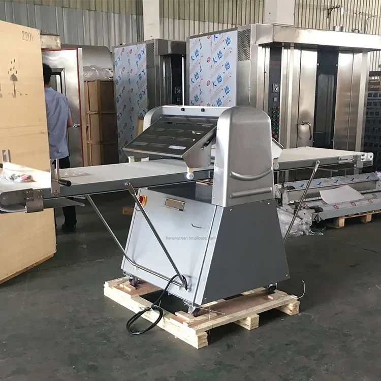 Commercial Bakery Equipment Croissant Making Electric Dough Sheeter Machine