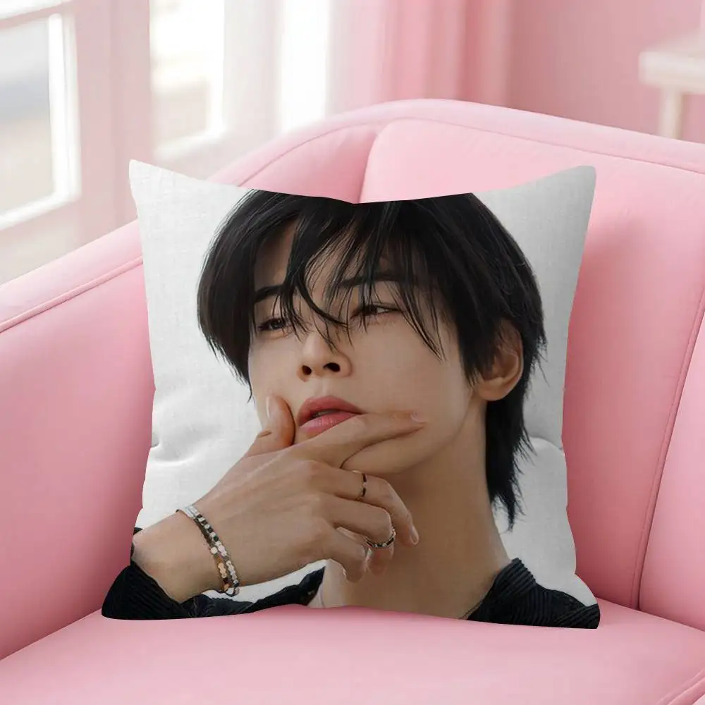 Singer Cha ido EunWoo Doppelseitig bedruckter Kissenbezug aus kurzem Plüsch. Geeignet für Wohnzimmer, Schlafzimmer, Sofas, Dekokissenbezüge – Detail 10