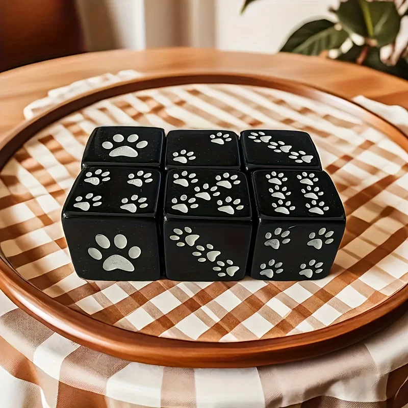 2/6 Pcs/lot Bear Paw Pattern Puzzle Game 6-Sided Dice Game Accessory 15.8mm