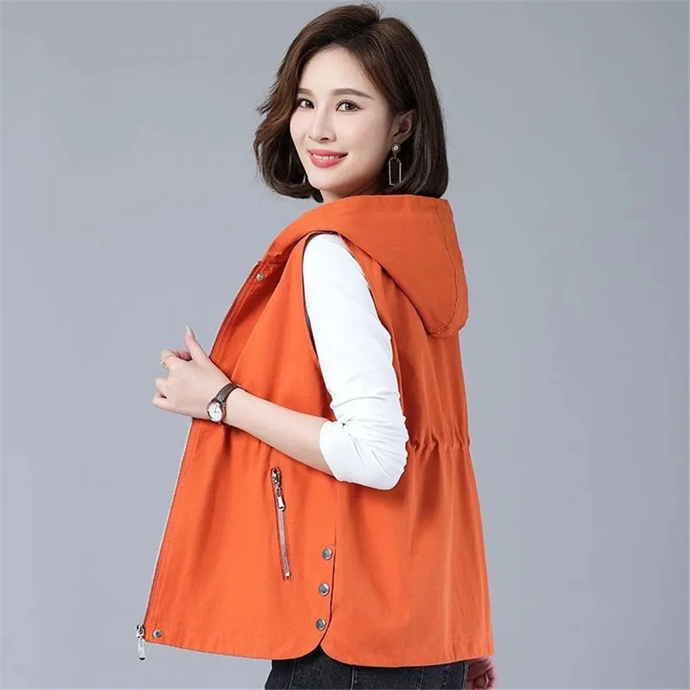 Women\'s Vest 2023 Spring Sleeveless Jacket Mother Clothes Solid Color Hooded Zipper Waistcoat Female Outerwear Casual Tops 4XL