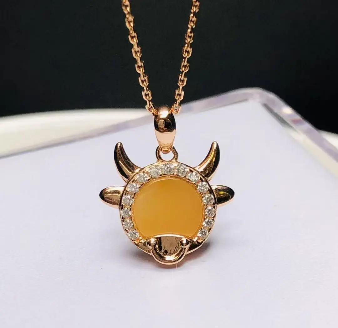 

Подвеска из чистого серебра с натуральным медом, желтым янтарем, голова быка, дизайн, размер 198 мм x 166 мм x 31 мм