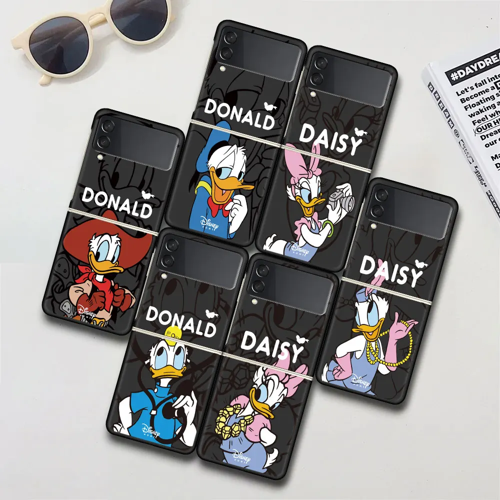 Disney Donald Duck Couple Phone Case for Samsung Galaxy Z Flip 4 3 5G Hard PC Cover Flip4 Flip3 Black Funda Zflip4 Zflip3 Coque