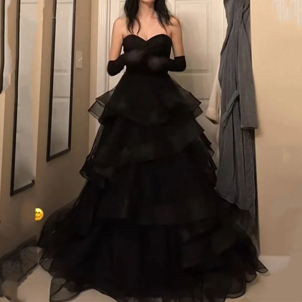 2023 Elegant Black Tulle Sweetheart Gloved A-line Prom Dresses Backless Layered Vesidos de noche Evening Dresses فساتين السهرة