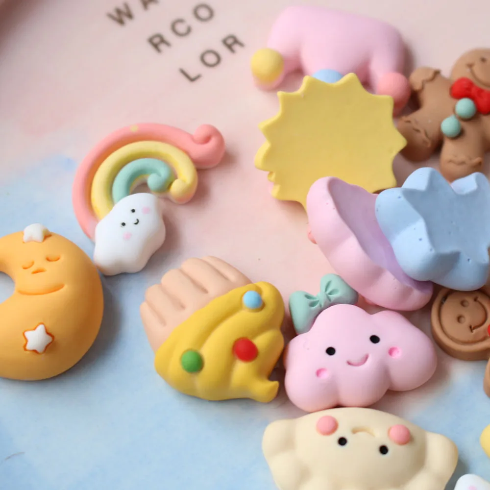100pcs/Tasche Kawaii Harz Nail art Charme Nette Stern/Brötchen Sonne/Blume/Lebkuchen Mann/regenbogen/Wolke/Mond/Crown/Kuchen Nagel Schmuck Groß