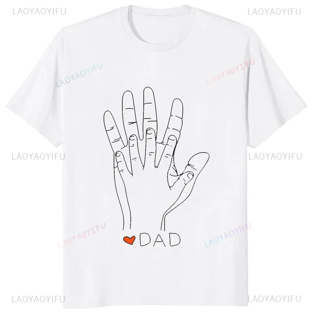 Father's Day Gift Printed Dad and Child Comparing Hands T Shirt Summer Casual Fashion Harajuku Style Man T-shirt Streetwear Tees