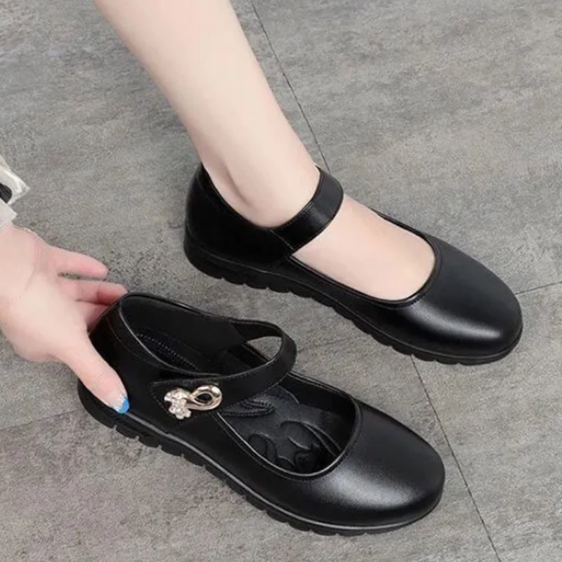 Women Cool Light Weight Round Toe Pu Leather Buckle Strap Shoes Lady Casual Anti Skid Student School Shoes Zapatos De Mujer A09