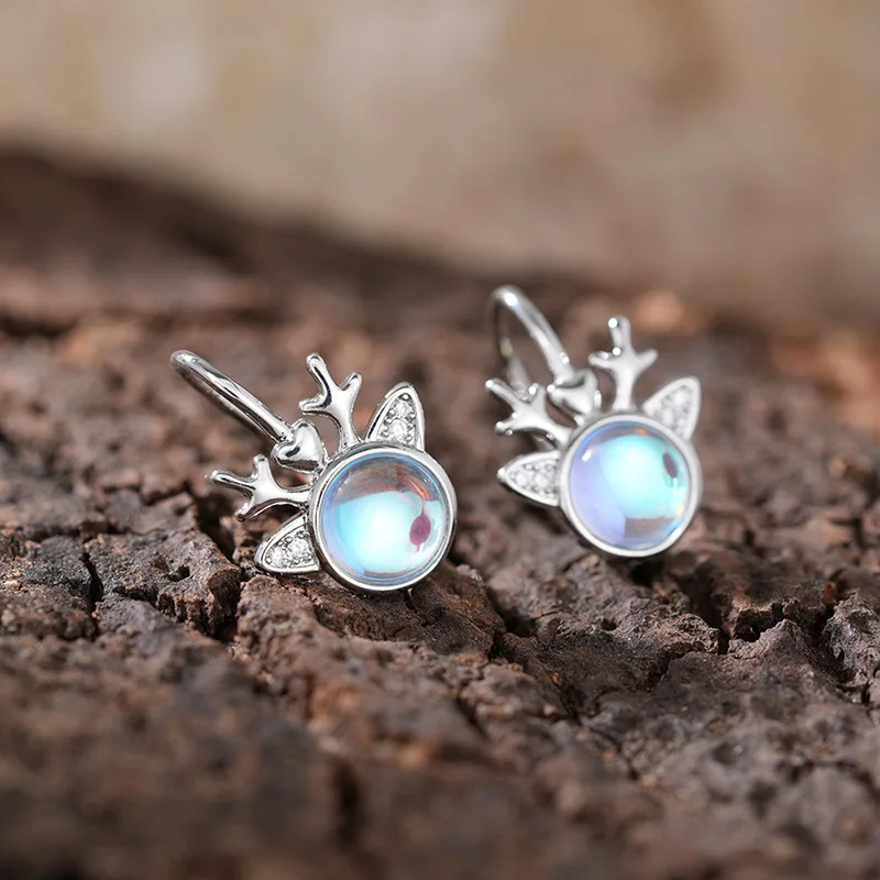 European and American Cute Reindeer Christmas Style Ear Buckle Taobao Christmas New Moonstone Shiny Sweet Style Jewelry