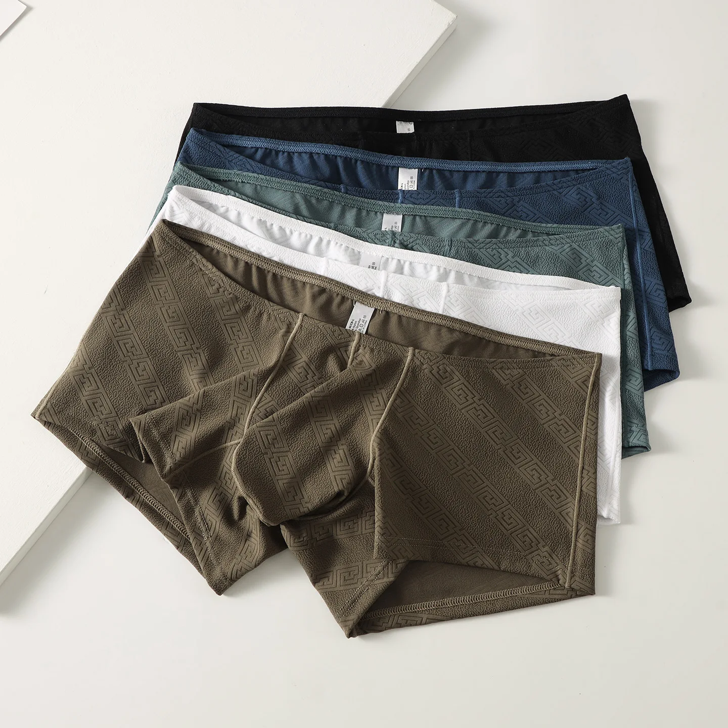 Men Low Rise Ice Silk Texture Boxer Briefs, Breathable Comfort Solid Pattern Underwear, Fashion Youth Male Daily Boxer Panties
