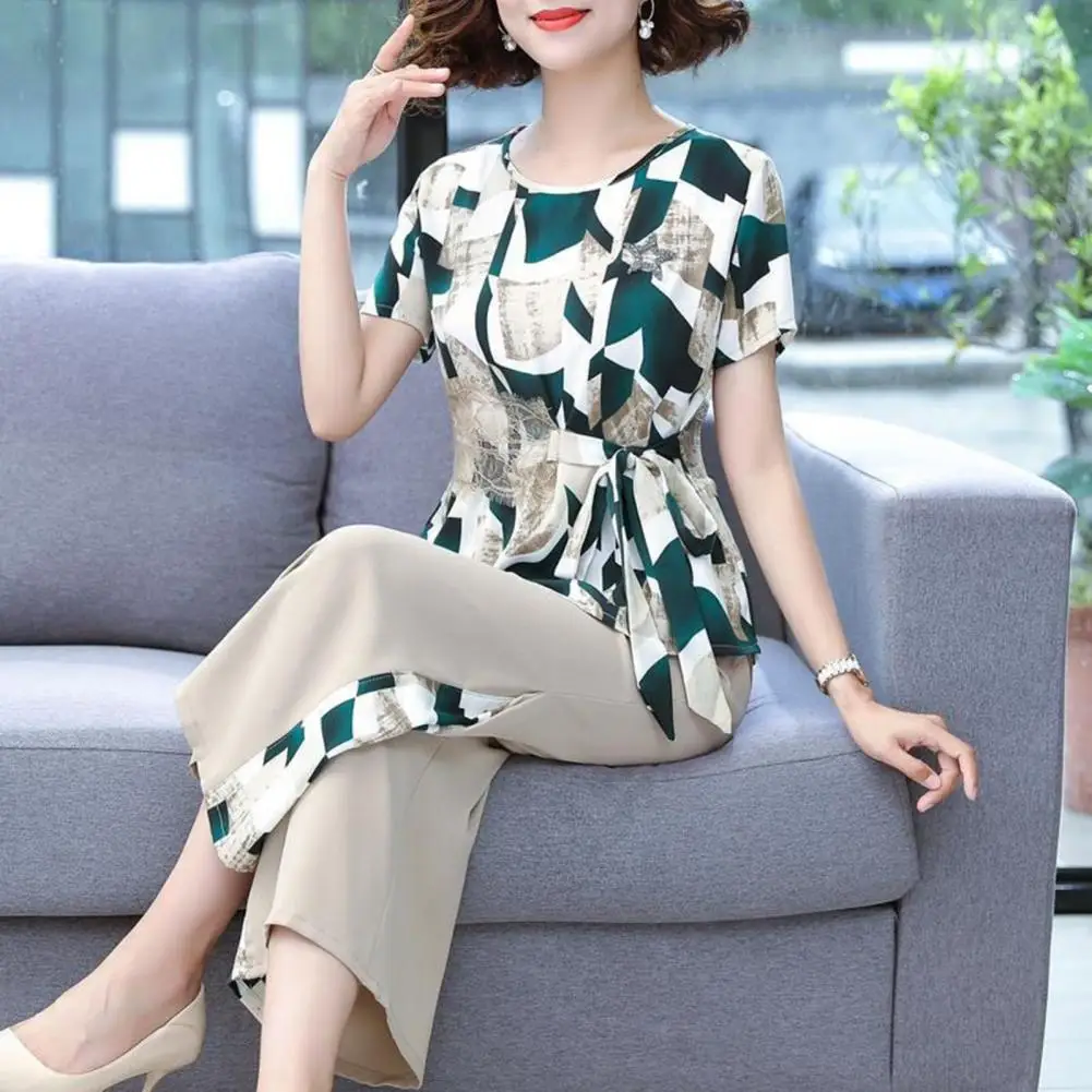 Women Two-piece Suit Floral Print Women\'s Top Pants Set with Lace-up Detail Plus Size Mid-aged Female Suit with Wide Leg