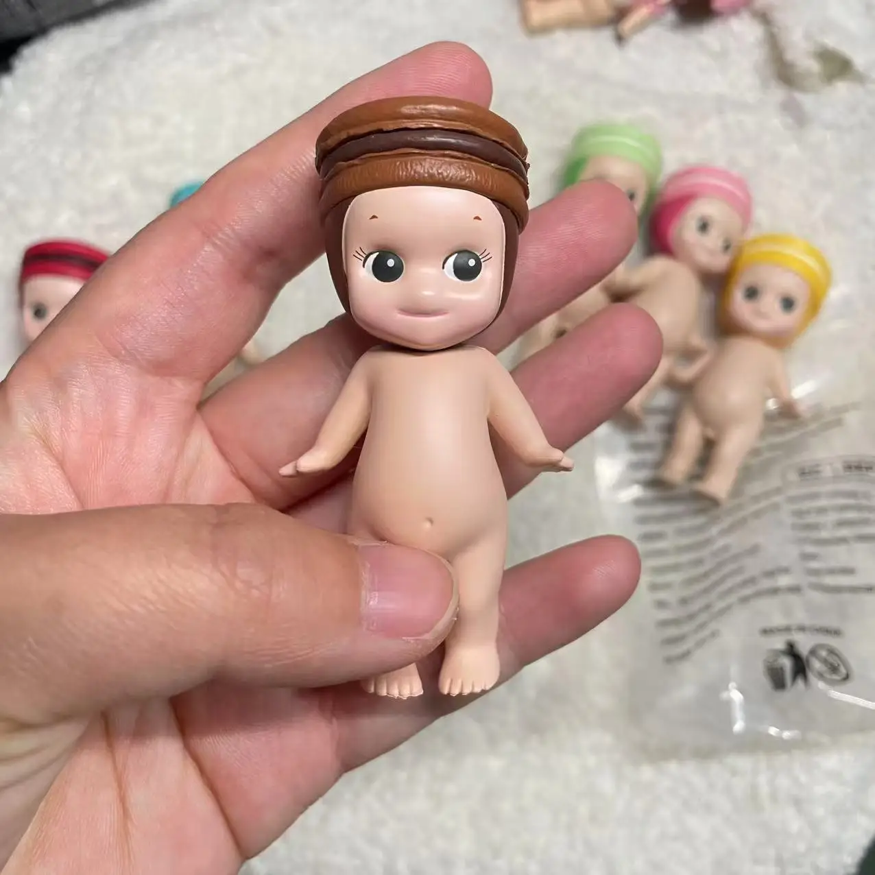 Sonny Angel Mini Figure macaron Laduree Patisserie Edition Series 