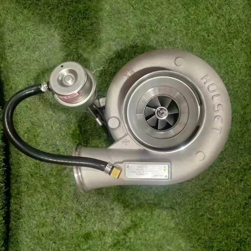 

13024082 Original HX30W For DEUTZ TBD226B Engine 4.2 4051167 2835278 TurboCharger