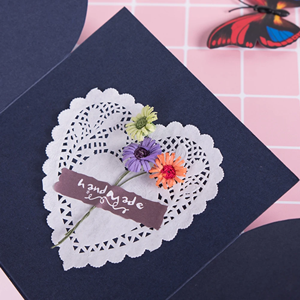 

300pcs Heart Shape Cake Paper Pad Hollow-Out Cupcake Dessert Mat Party Supplies Favors White Baking Placemat Disposable