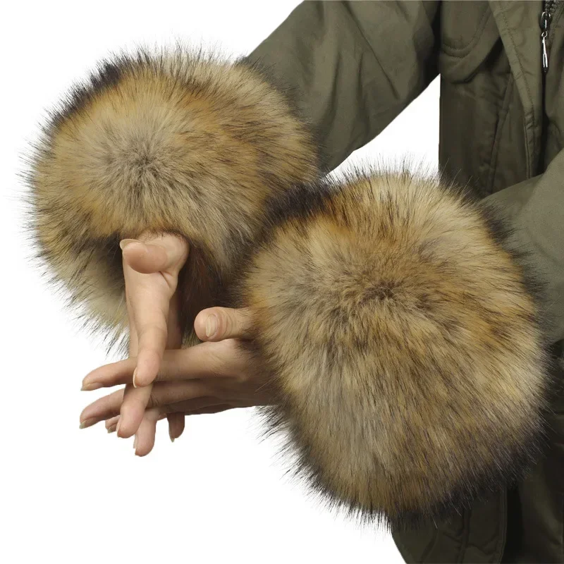 Imitation Raccoon Fox Hair Fluffy Hand Rings Fluffy Wrist Guards Women\'s Cuffs Imitation Rabbit Fur Bracelets Cuffs Wrist Covers