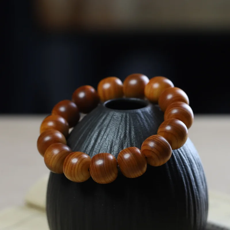 UMQ Chen Hua Taihang Thuja Sutchuenensis Old-Styled Bead Bracelet High Oil Old Materials Men and Women Buddha Beads Bracelet Woo