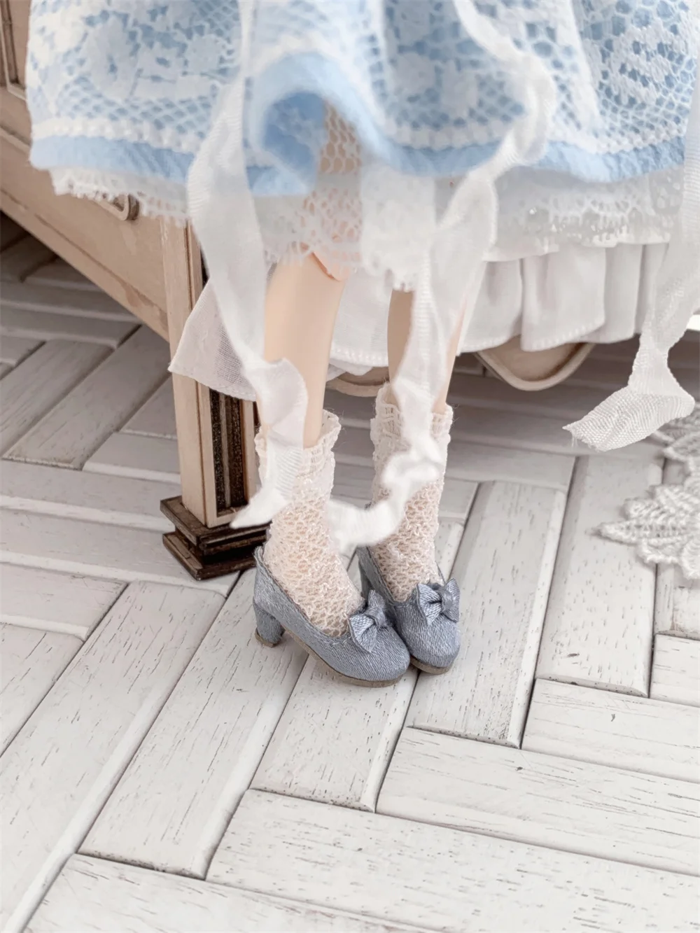 รองเท้าตุ๊กตา BJD หลากสี azone/ob22 แบบผูกโบว์ผ้าซาติน ส้นเตี้ย สไตล์อเนกประสงค์ มีสินค้าพร้อมส่ง ของเล่นจิ๋วสำหรับเด็กผู้หญิง อุปกรณ์เสริมตุ๊กตา