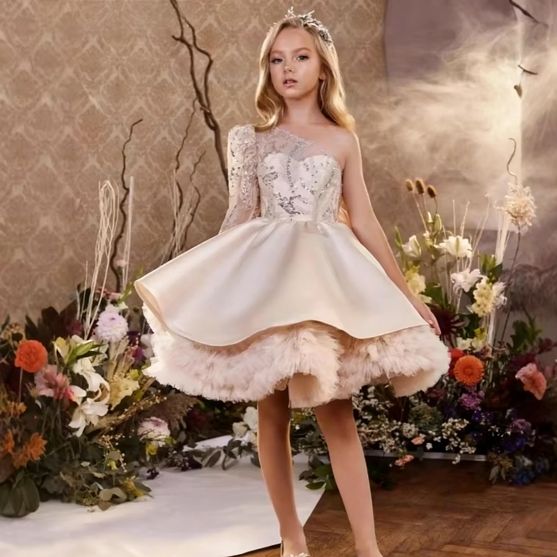 Customized Flower Girl Dress for Wedding Glitter Bow Knee Length Elegant Cute Kids Birthday Party First Communion Gown