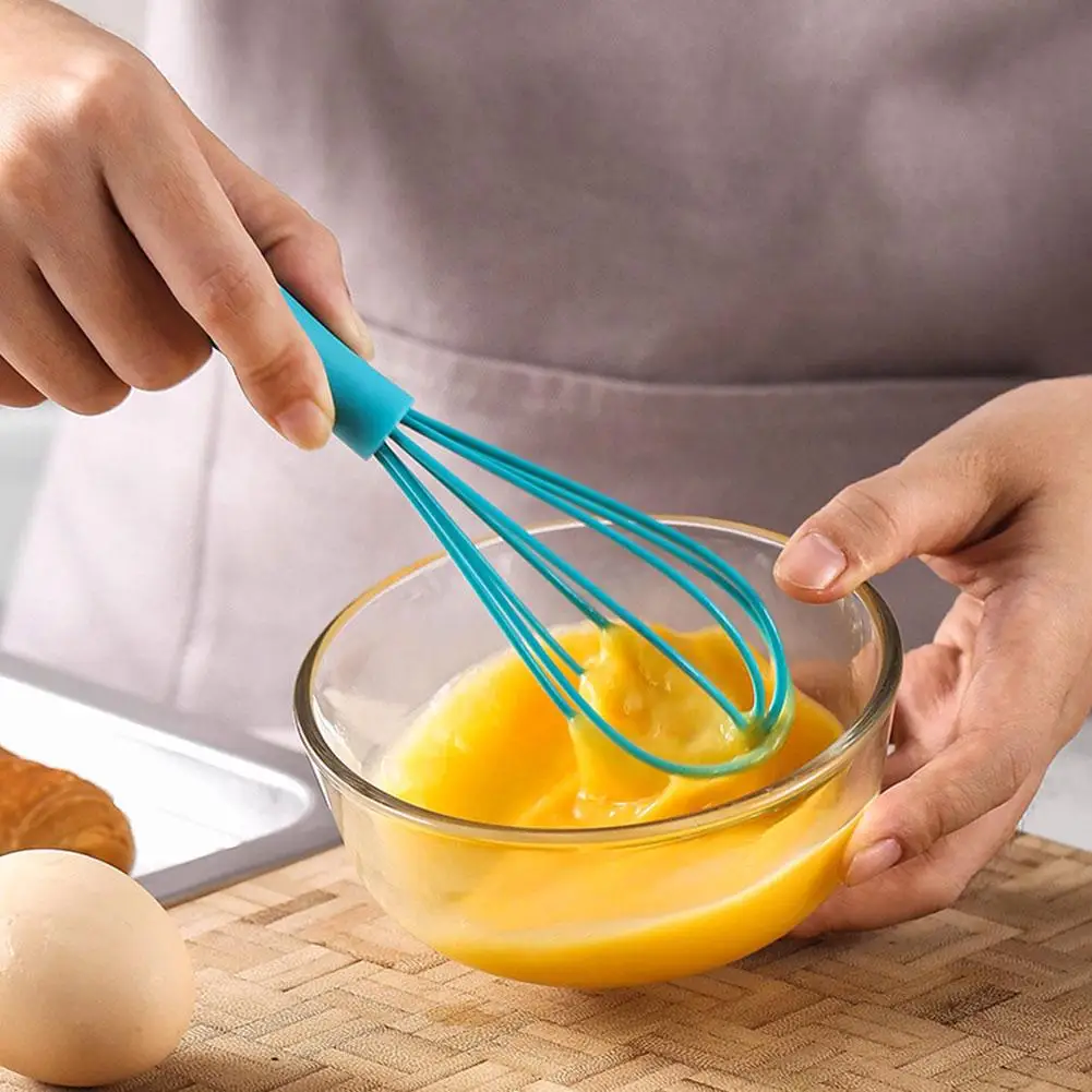 Mini Silicone Egg Whisk Handheld Whipped Cream Foam Maker Anti-Slip Egg Blender Silicone Egg Whisker Portable Kitchen