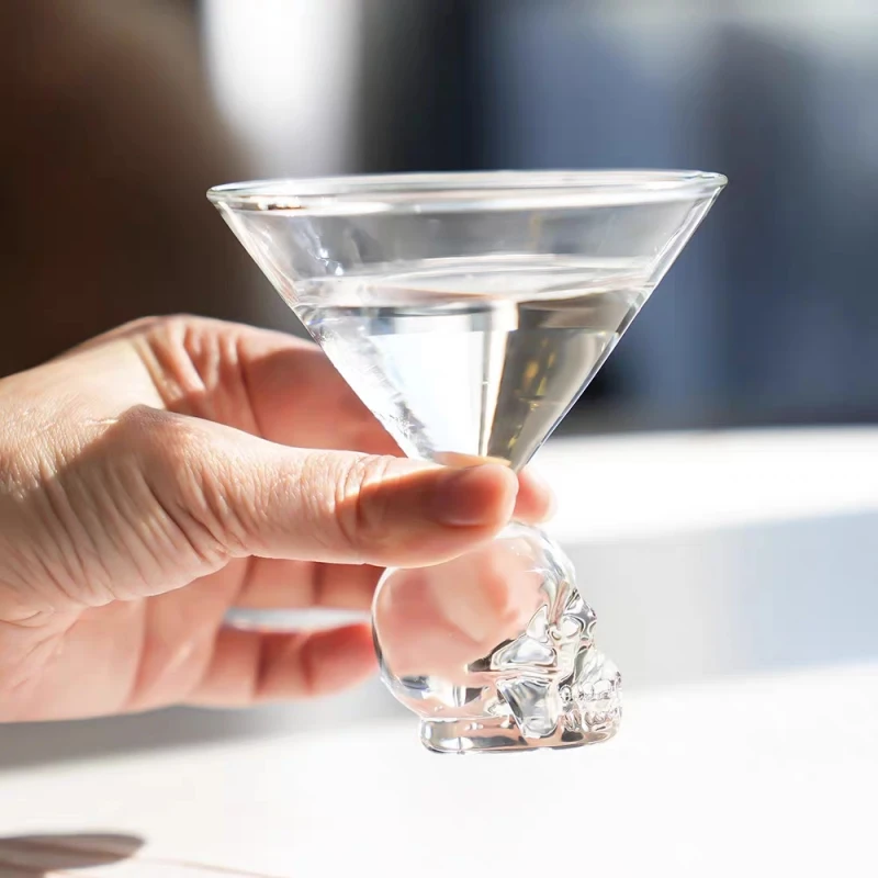 Triangle martini glass crystal goblet skull cocktail glass 120ml creative personalized champagne glass martini glass Bar kit