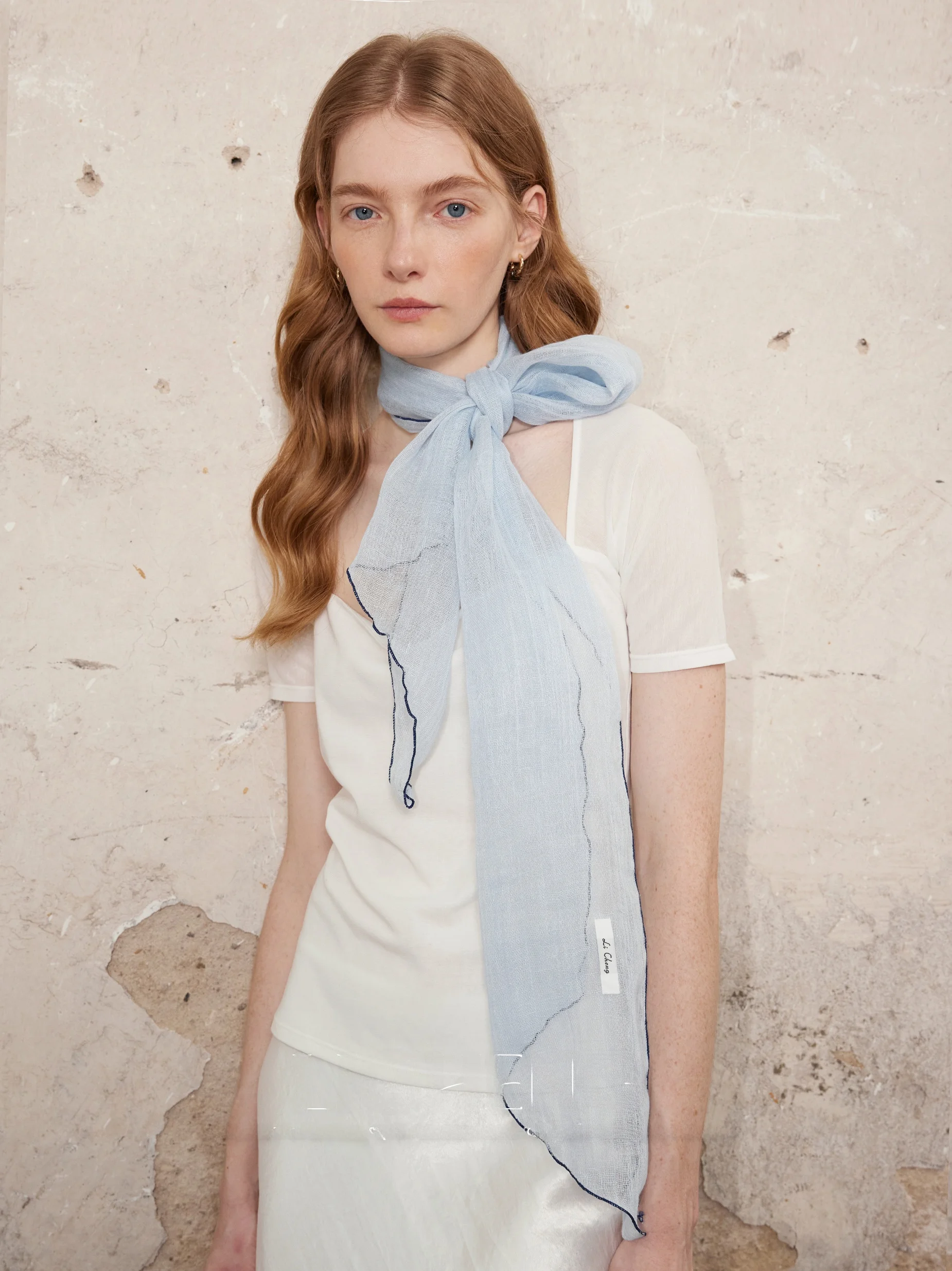 レトロフレッシュリネンスカーフ女性用春夏休暇シンプルな通気性ネクタイ芸術的なスタイルの長い長方形スカーフ