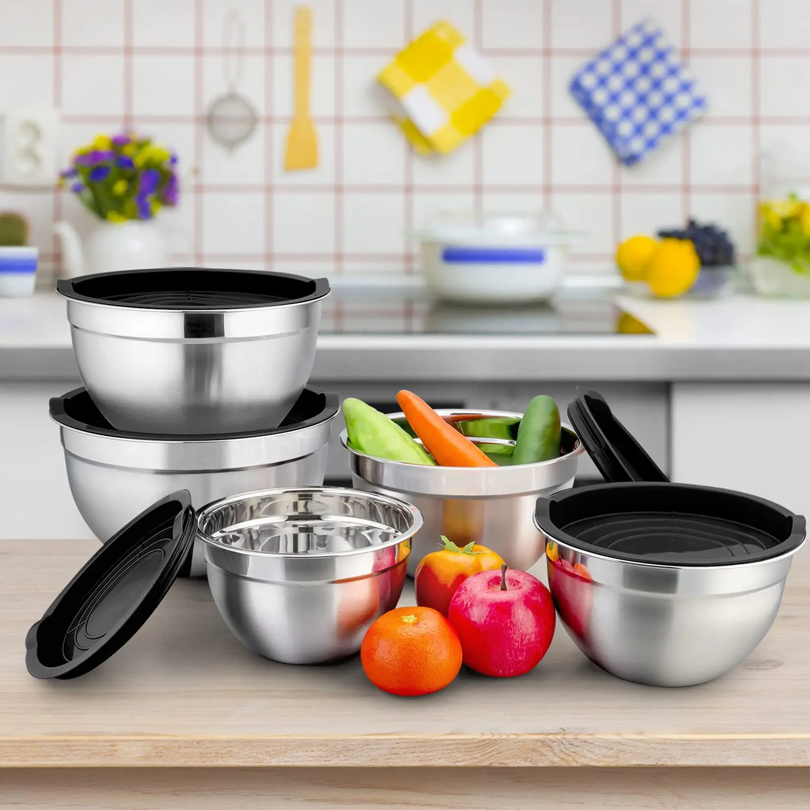 Ensemble de bols mélangeurs en acier inoxydable avec couvercles hermétiques, bols de préparation en métal emboîtables, bols de rangement empilables de plusieurs tailles pour la pâtisserie, la cuisson, les salades, la marinade et le stockage des aliments en cuisine