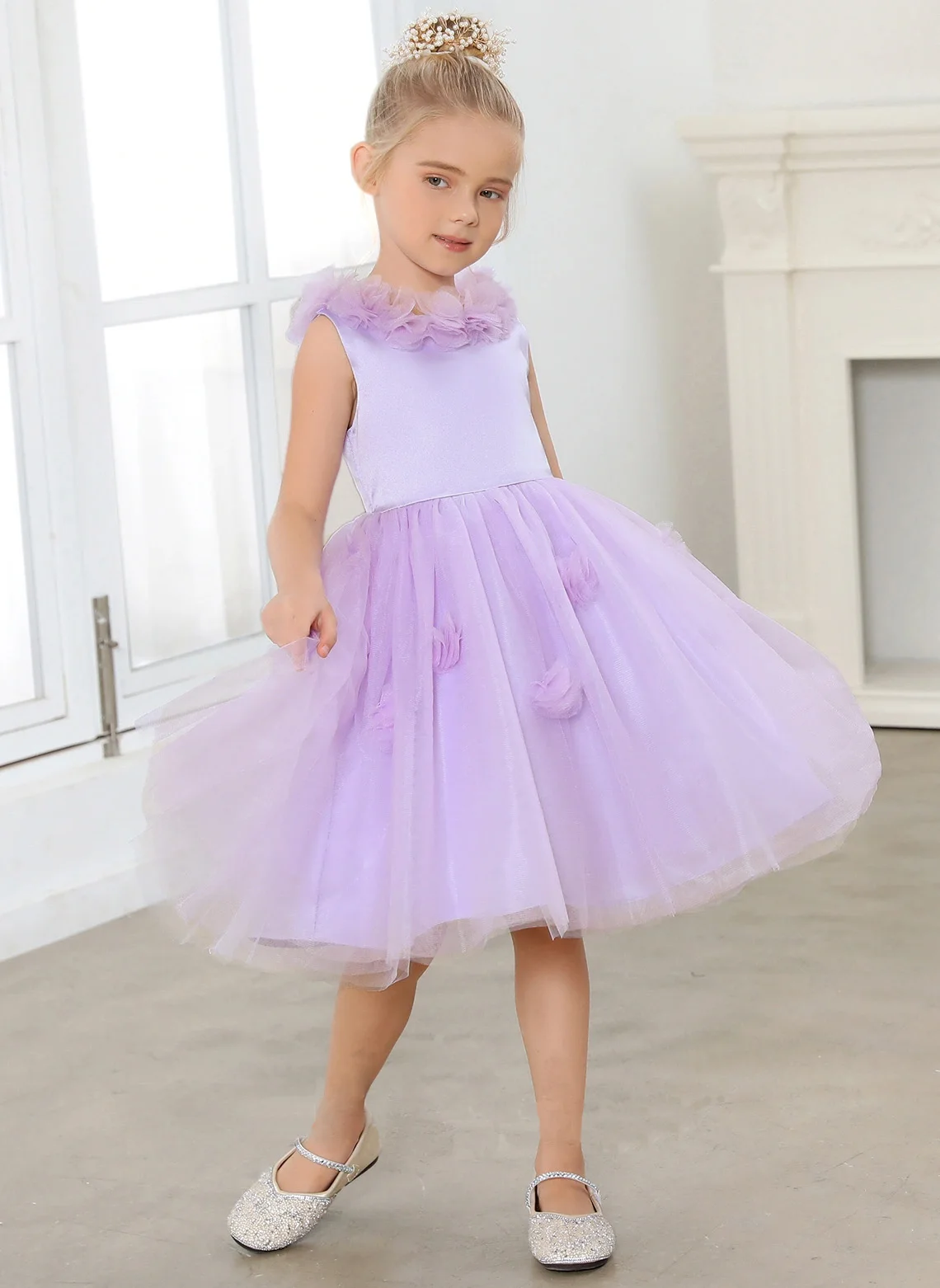 

Princess Scoop Knee Length Satin Tulle Flower Girl Dress Pageant Formal Party Ball Gown Dress Junior Bridesmaid Dress