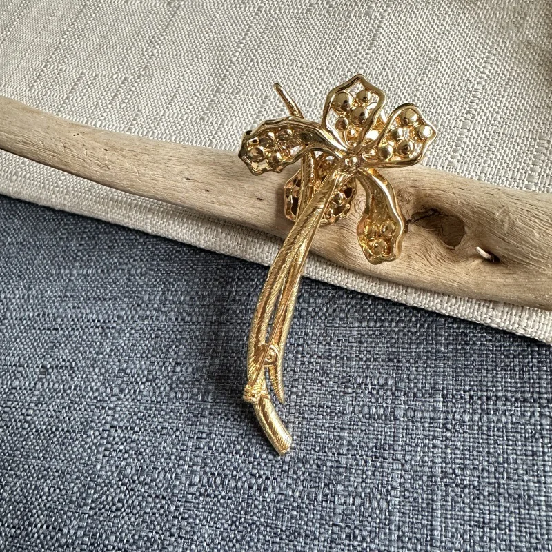 Fashion Jewelry Vintage European Royal Rhinestone Van Gogh Iris Brooch Unique Ins Style for Women Unique Birthday Gifts