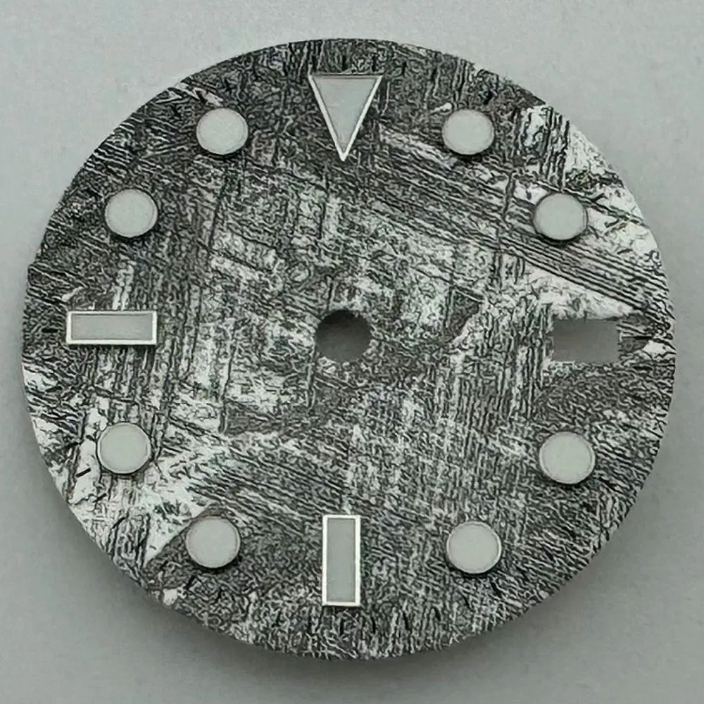 Uhrenteile: 28,5 mm steriles Zifferblatt, passend für NH35-Uhrwerk