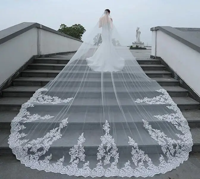 Velo da sposa con bordo in pizzo lungo una bella lunghezza cattedrale di 4 metri bianco/avorio con velo da sposa lungo pettine 2022