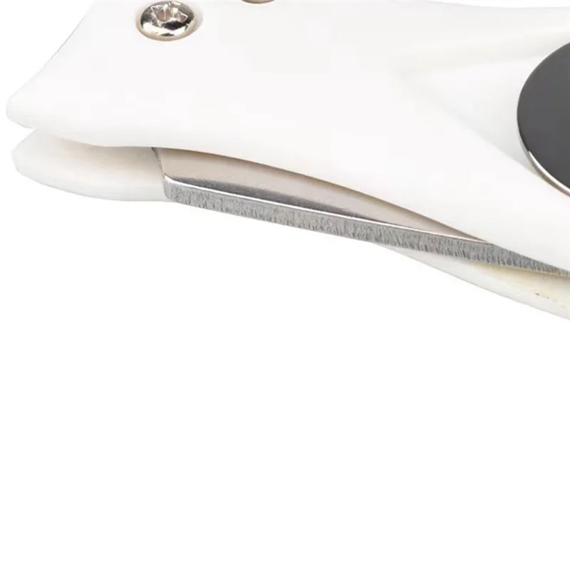 

AZ-Golf Turf Tool With Magnetic Golf Ball Markers, Pitchfork Repair Tool Markers