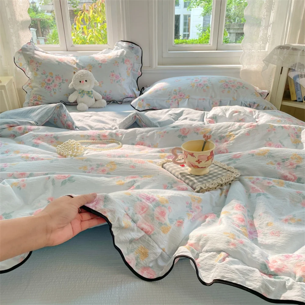 

Floral Printed Summer Quilt Korean Style Soft Skin-friendly Comforter Adults Single Double Washable Summer Lightweight Quilt 1PC