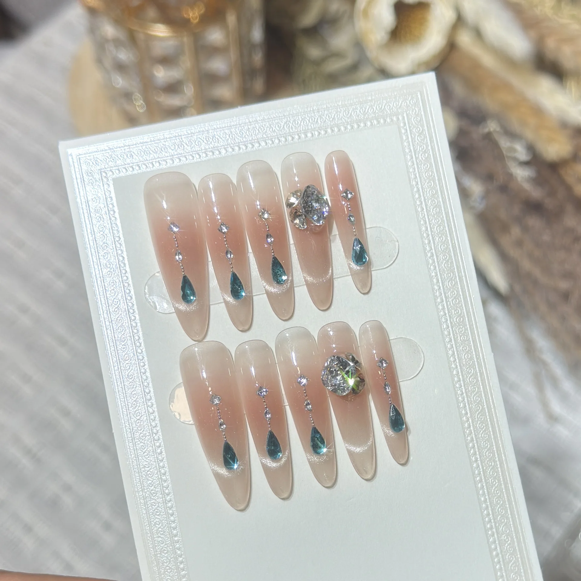 10pcs Handmade Long Stiletto Press On Nails Pink Gradient Blue Rhinestone Design Gentle Fake Nails Wearable Nails Art Tips Girls