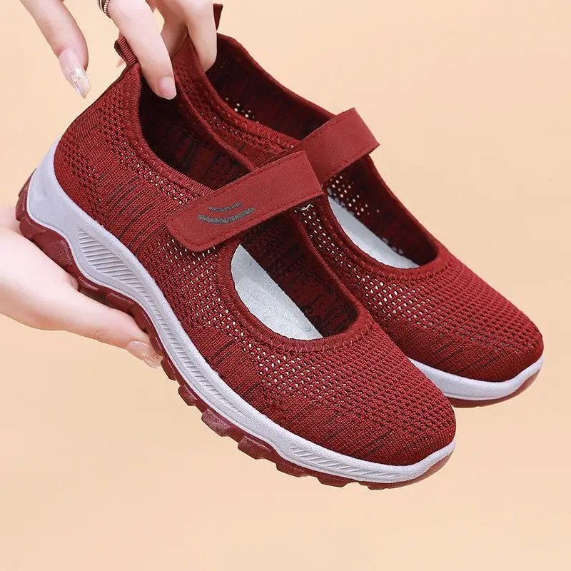 Walking casual Shoes for Women's Spring New Comfortable Hoop Look Old Beijing Middle-aged and Elderly Mother Female Sneakers