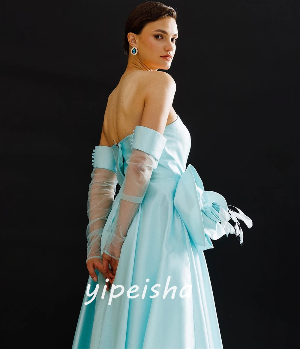 Satin handgemachte Blume drapierte Knopf Quinceanera A-Linie trägerlos maßgeschneidertes Anlasskleid Midi-Kleider